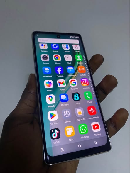 Je vend ma camon 40 pro