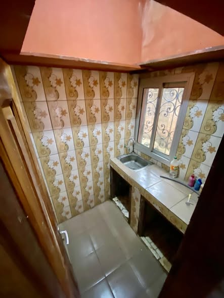 Vaste studio moderne à louer