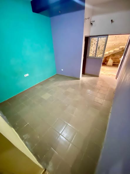 Vaste studio moderne à louer