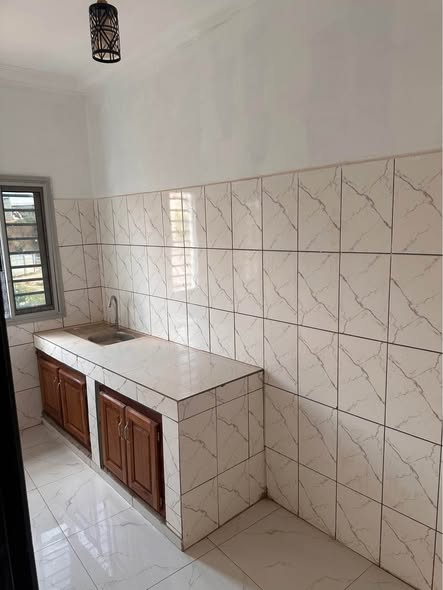 Chambres modernes à louer à Simbock, Yaoundé