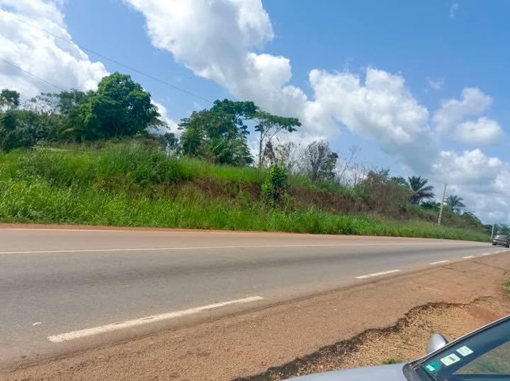 Terrains à vendre dans plusieurs localités