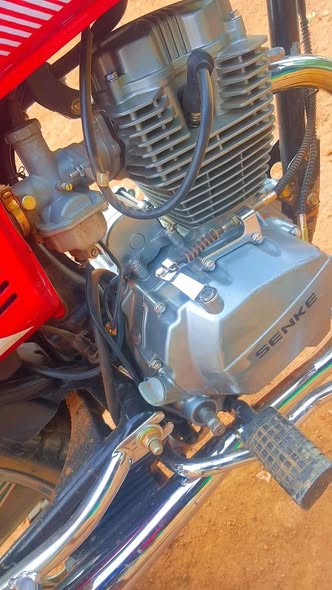 Moto petite senke état bien propre