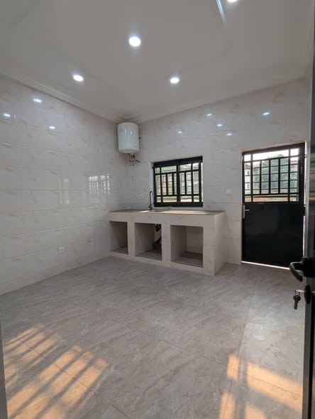 Appartement moderne à louer à Odza