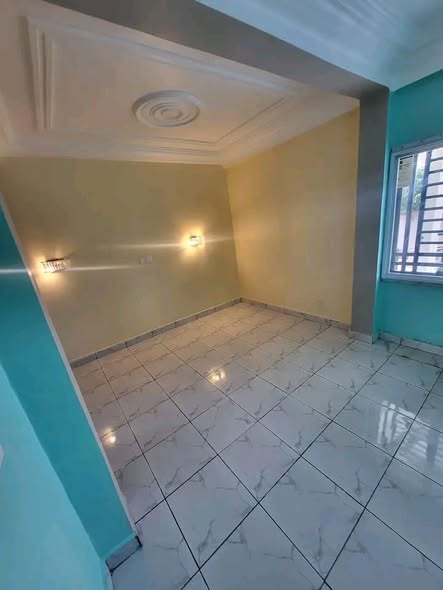 Appartement moderne à louer à Awae