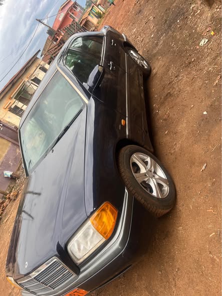 Mercedes C Class Essence Manuel
