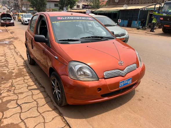 Yaris petit moteur vvti, boîte manuel