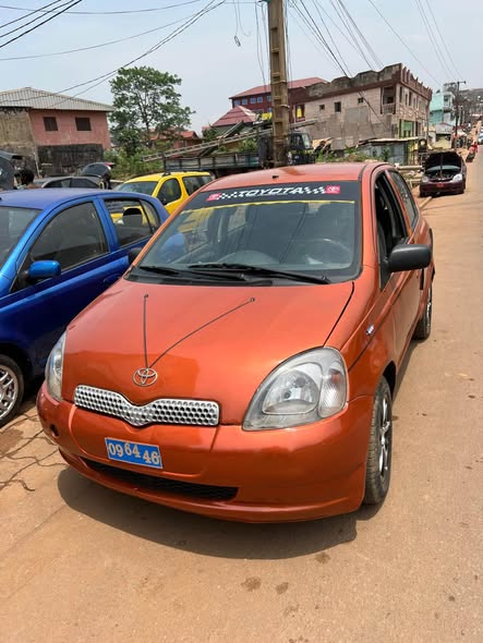 Yaris petit moteur vvti, boîte manuel