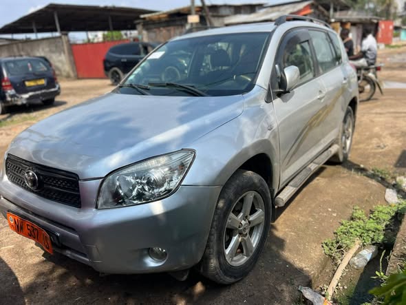 Toyota RAV4 for sale in Douala