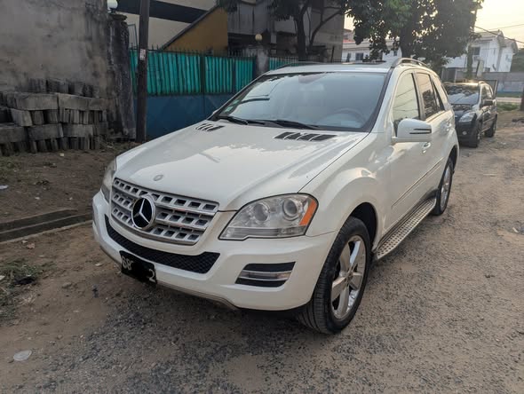 MERCEDES ML 350 4 MATIC 2011 à vendre