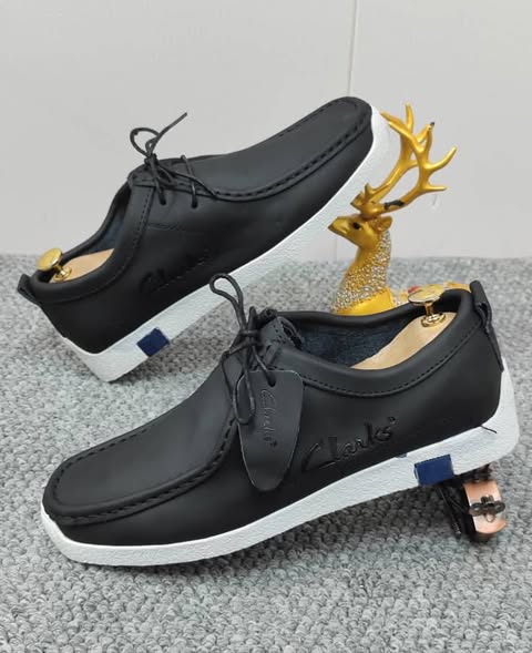 Chaussures Clarks à vendre