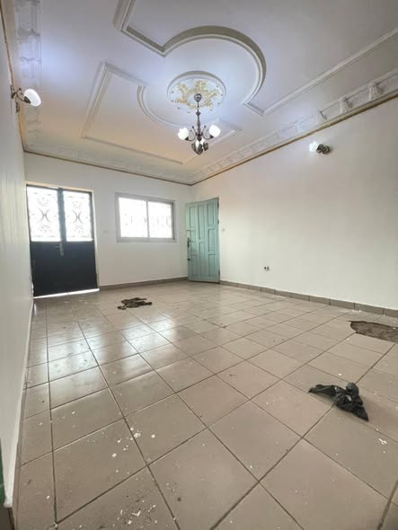 Appartement moderne à louer à Biyem Assi