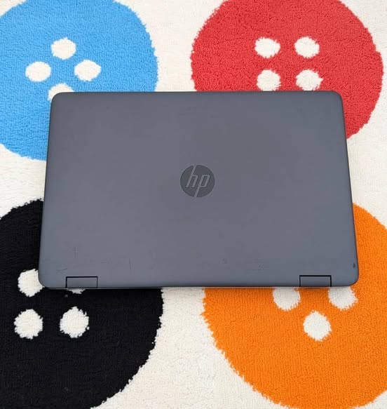Laptop HP i3 6eme géné QUASI NEUFS