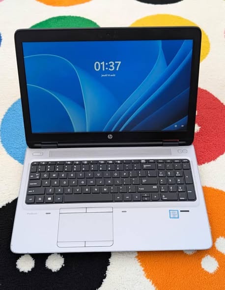 Laptop HP i3 6eme géné QUASI NEUFS