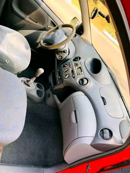 Toyota Yaris à vendre d'urgence