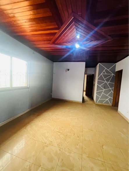 Appartement moderne V I P vers Odza