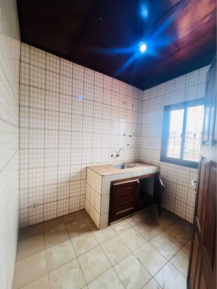 Appartement moderne V I P vers Odza