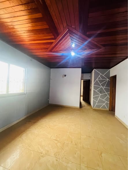Appartement moderne V I P vers Odza