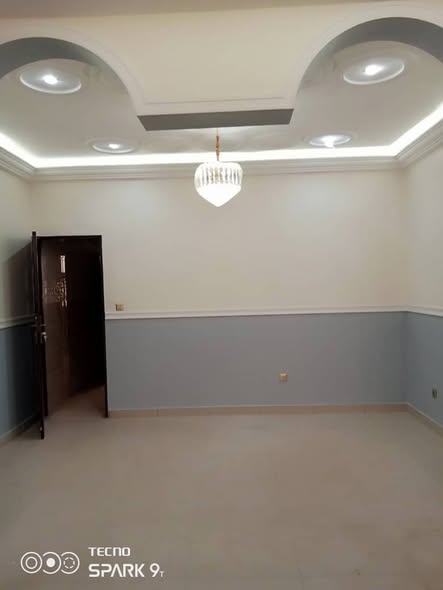 IMMEUBLE R+2 À VENDRE À DOVV SIMBOCK YDE III