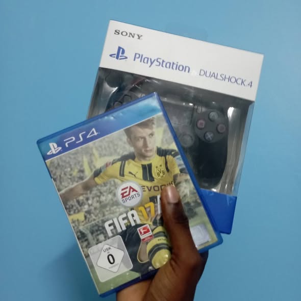 PS4 standard Version 12.00