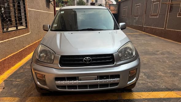 TOYOTA RAV4 à vendre