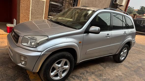 TOYOTA RAV4 à vendre