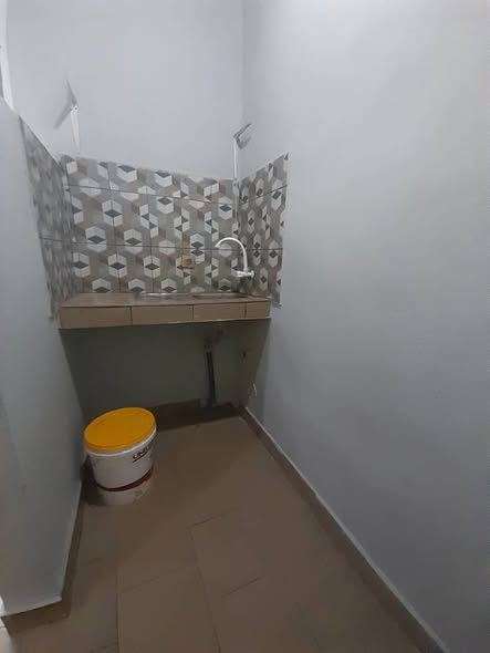 Chambre moderne à Obili, Yaoundé