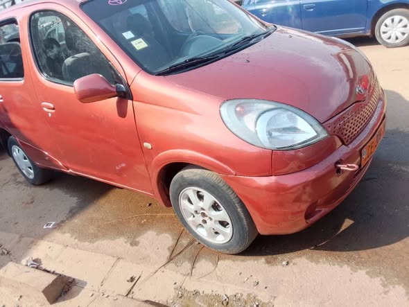 Toyota Yaris verso manuelle à vendre