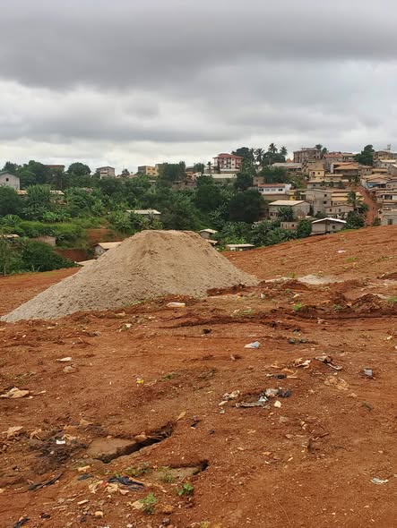 Lots à vendre à Nkomo