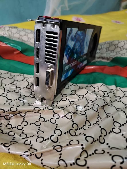 GTX 970 MSI 4GIGA DÉDIÉE