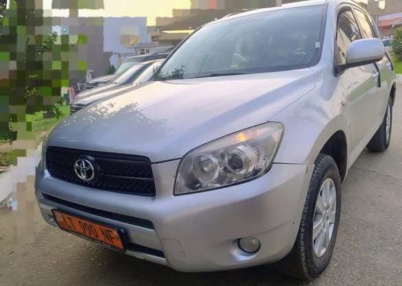 Belle opportunité Toyota RAv4 Année 2007
