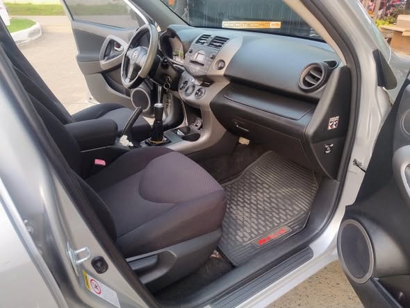Belle opportunité Toyota RAv4 Année 2007