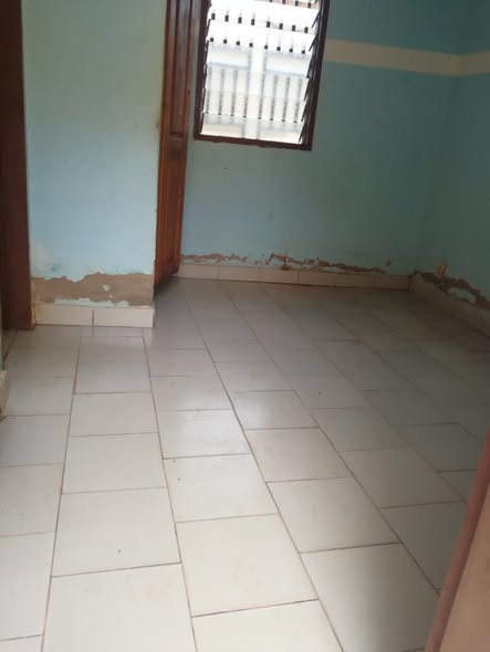 Vastes chambre moderne à louer à Damas