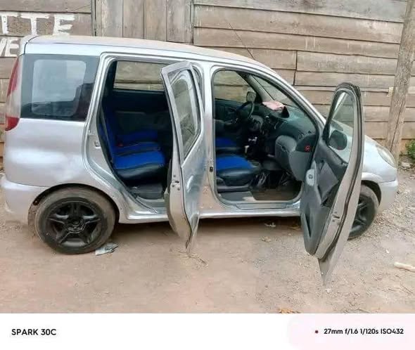 Toyota Yaris verso Année 2006