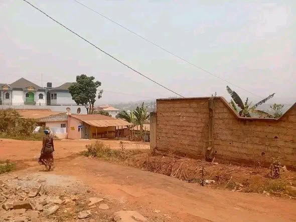 Terrain à vendre à Bafoussam