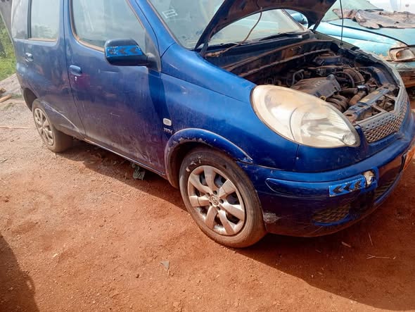 Yaris verso propre à vendre