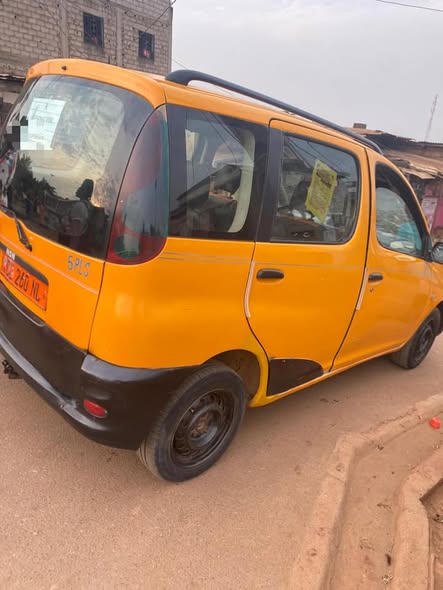 Cho Cho Yaris verso à vendre