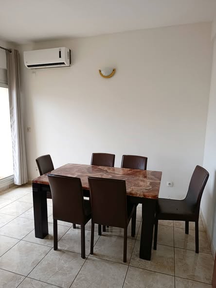 Appartement à louer à Yaoundé Bastos
