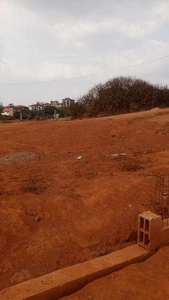 1000m2 à vendre à Nkozoa