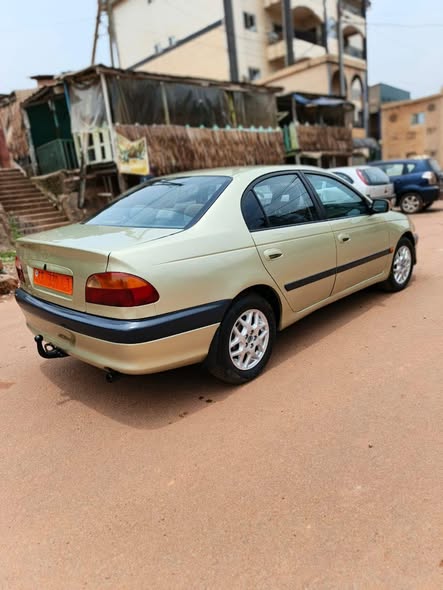 Toyota Avensis berline à vendre