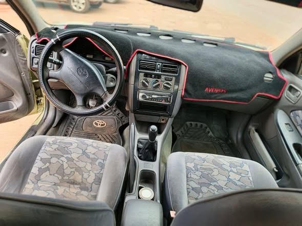Toyota Avensis berline à vendre