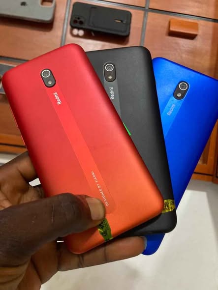Vente et dépannage des iPhone et Redmi
