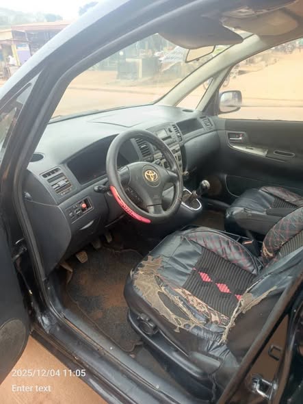 Corolla Verso D4D à vendre