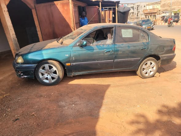 Toyota Avensis à vendre