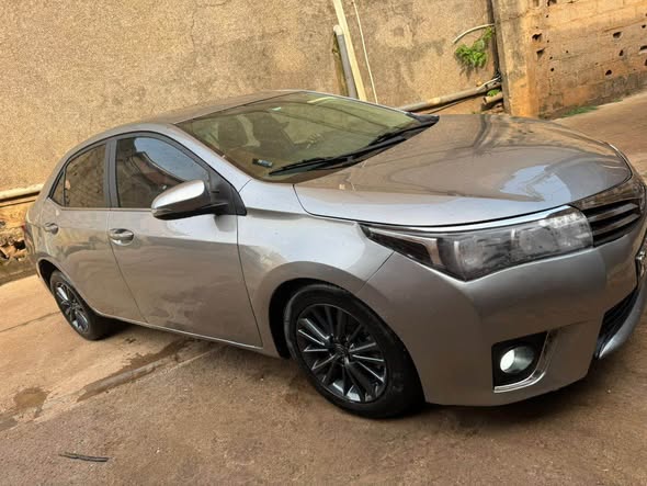 Corolla 2014 essence vvti automatique