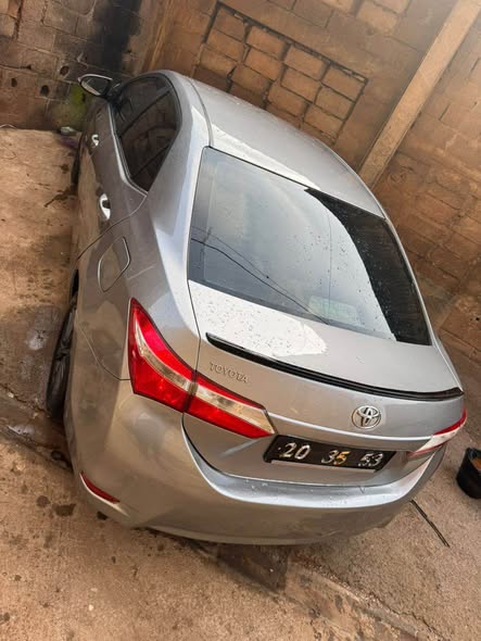 Corolla 2014 essence vvti automatique