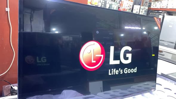 Écran 55” LG smart à vendre