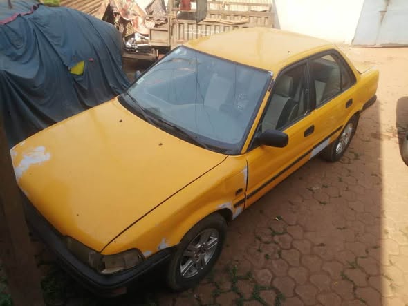 Taxi de ville à vendre à Yaoundé