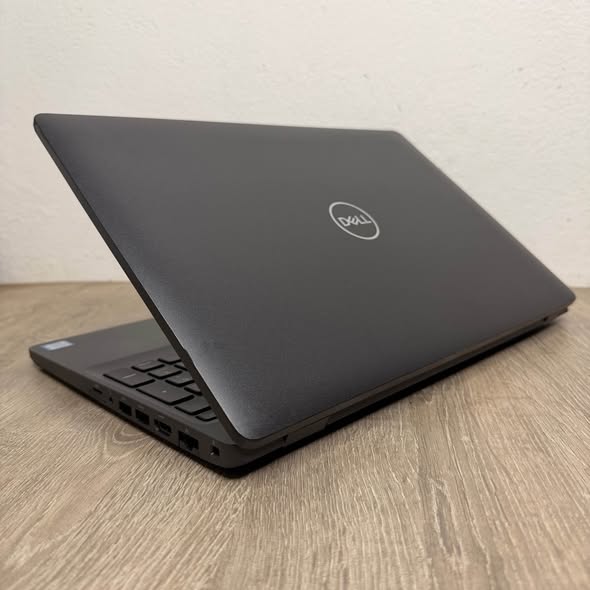 Ordinateur Portable DELL LATITUDE 5500