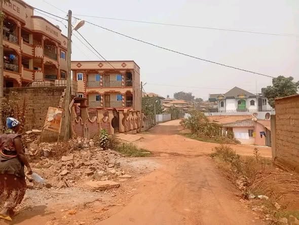 Terrain à vendre à Bafoussam