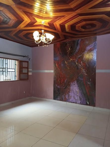 2 chambres à Nkomo stade Abega